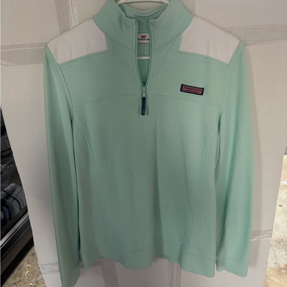 Vineyard Vines Light Green and White Pullover